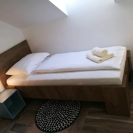 Mondina Homestay Postojna