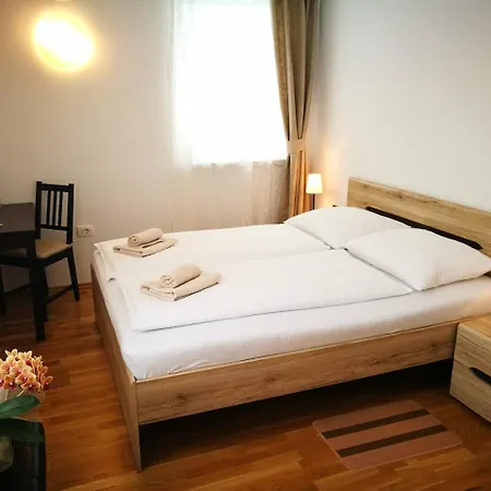 Homestay Mondina *